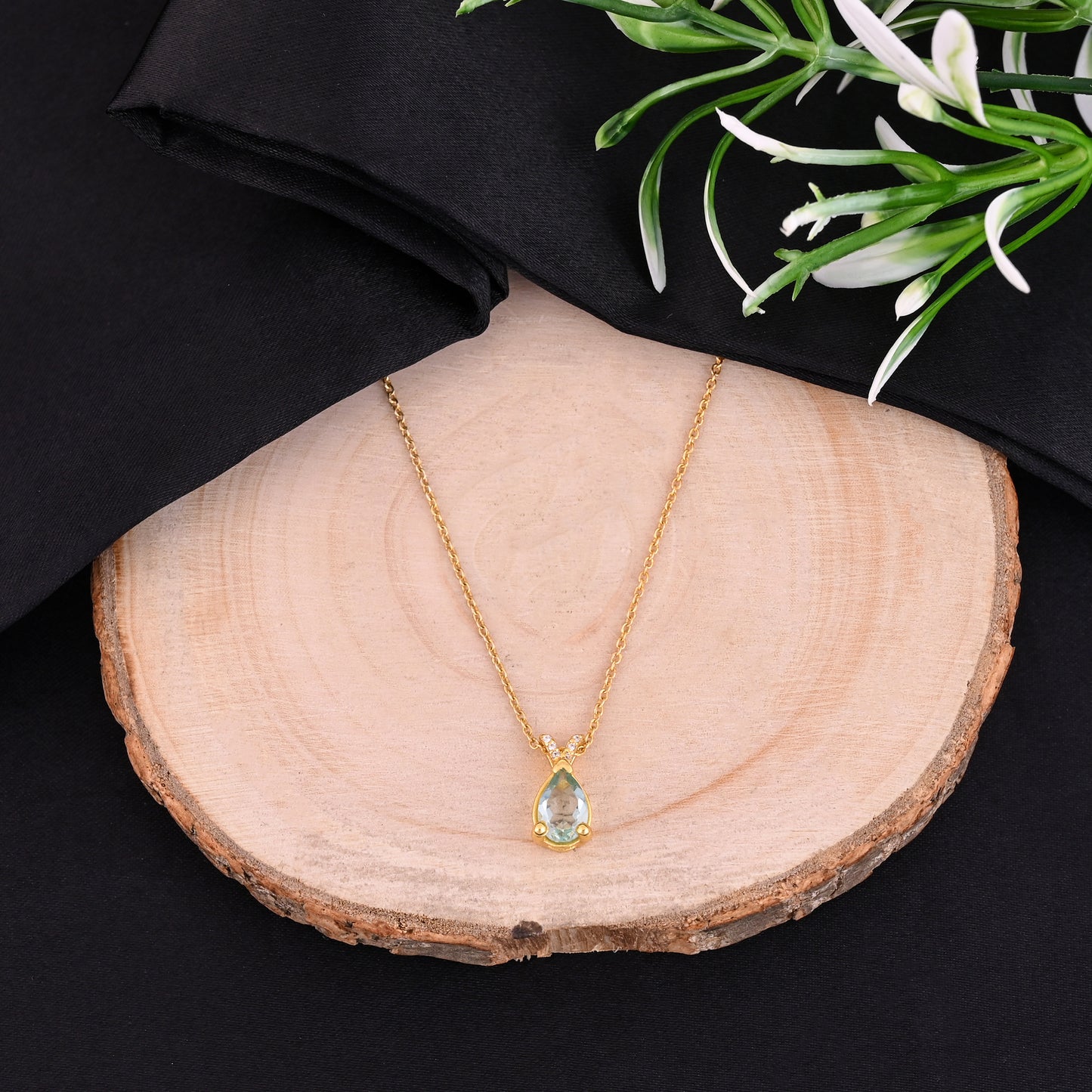 AQUA GEMSTONE SILVER NECKLACE