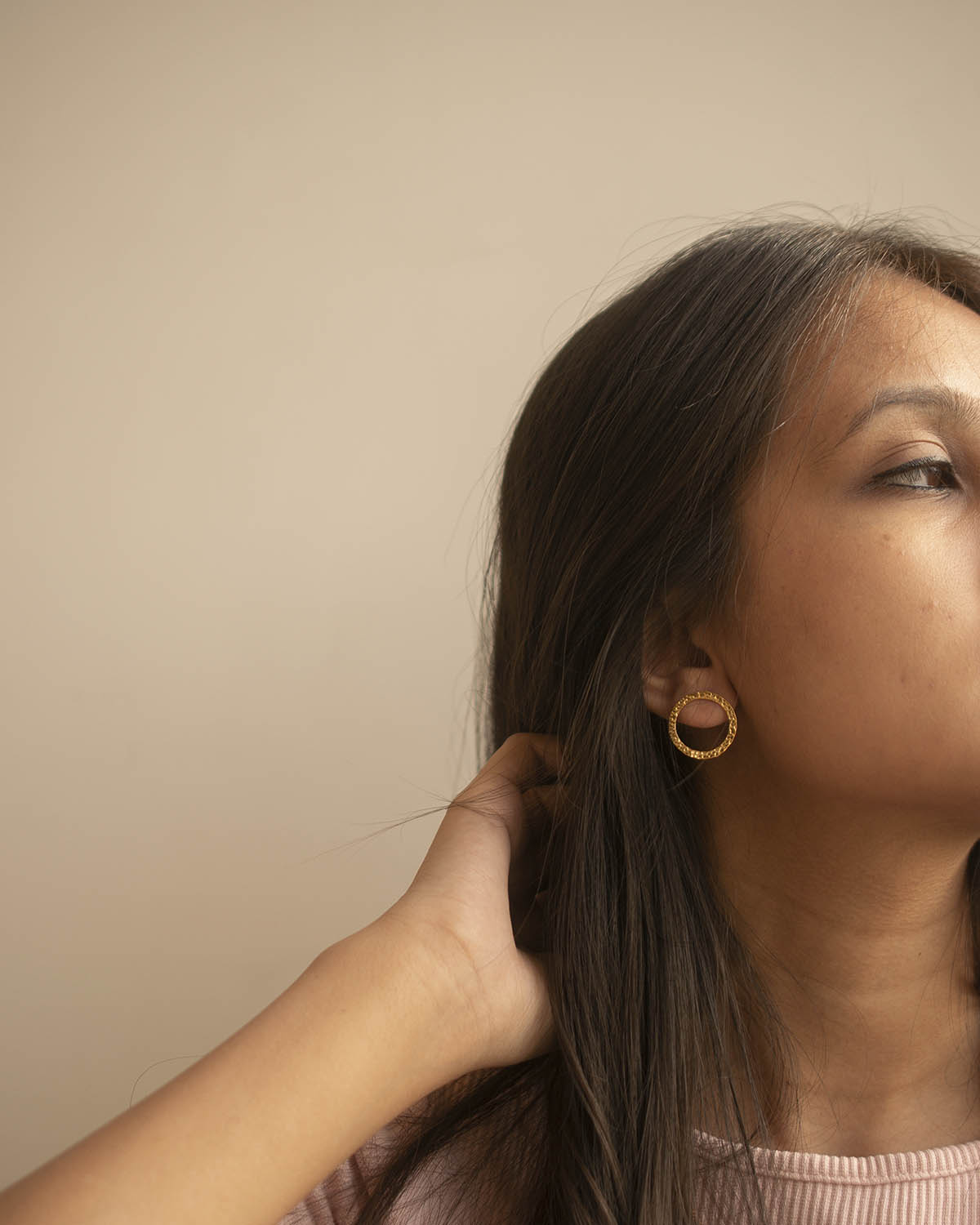 CLASSIC HAMMERED EARRINGS