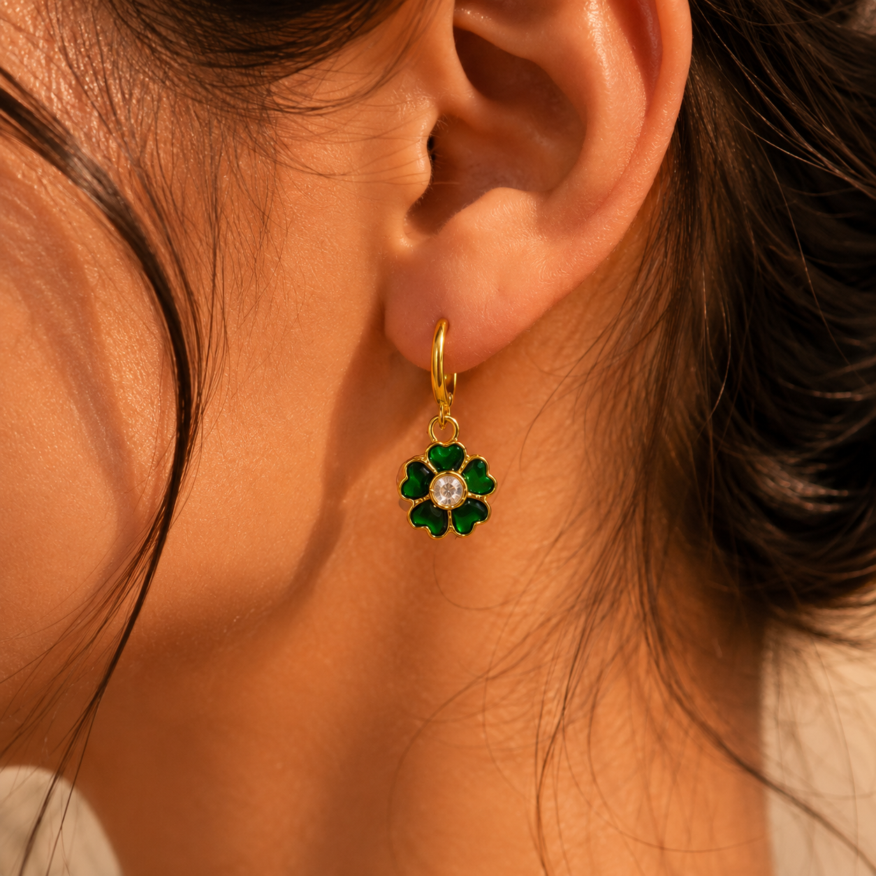 green earrings