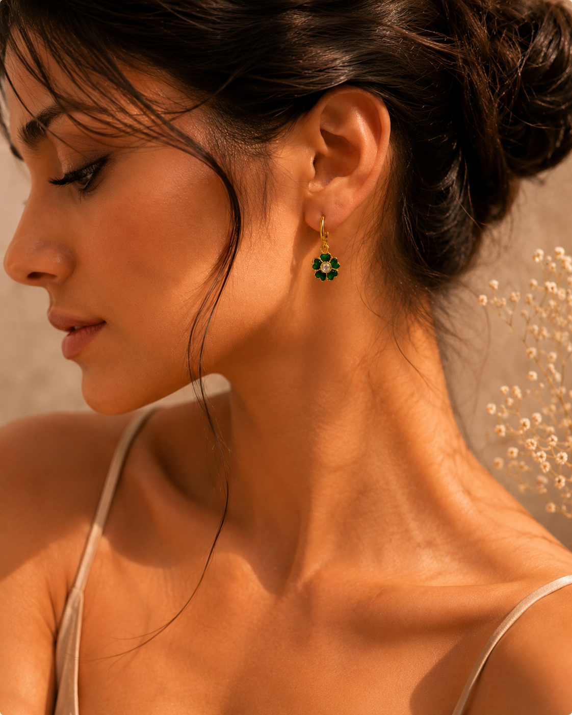 green earrings