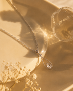 SNOWDROP SILVER NECKLACE