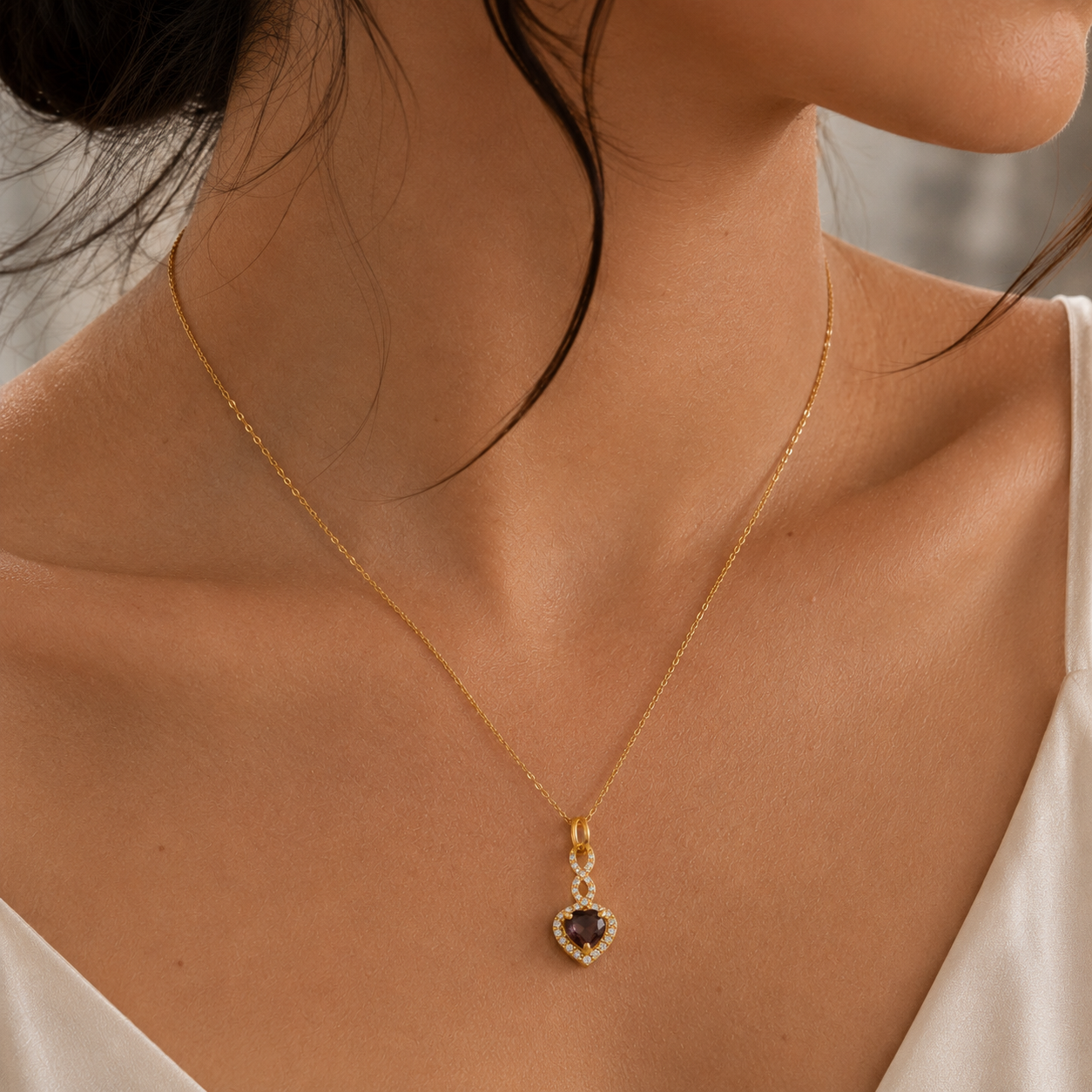 CRISS-CROSSED AFFECTION SILVER NECKLACE