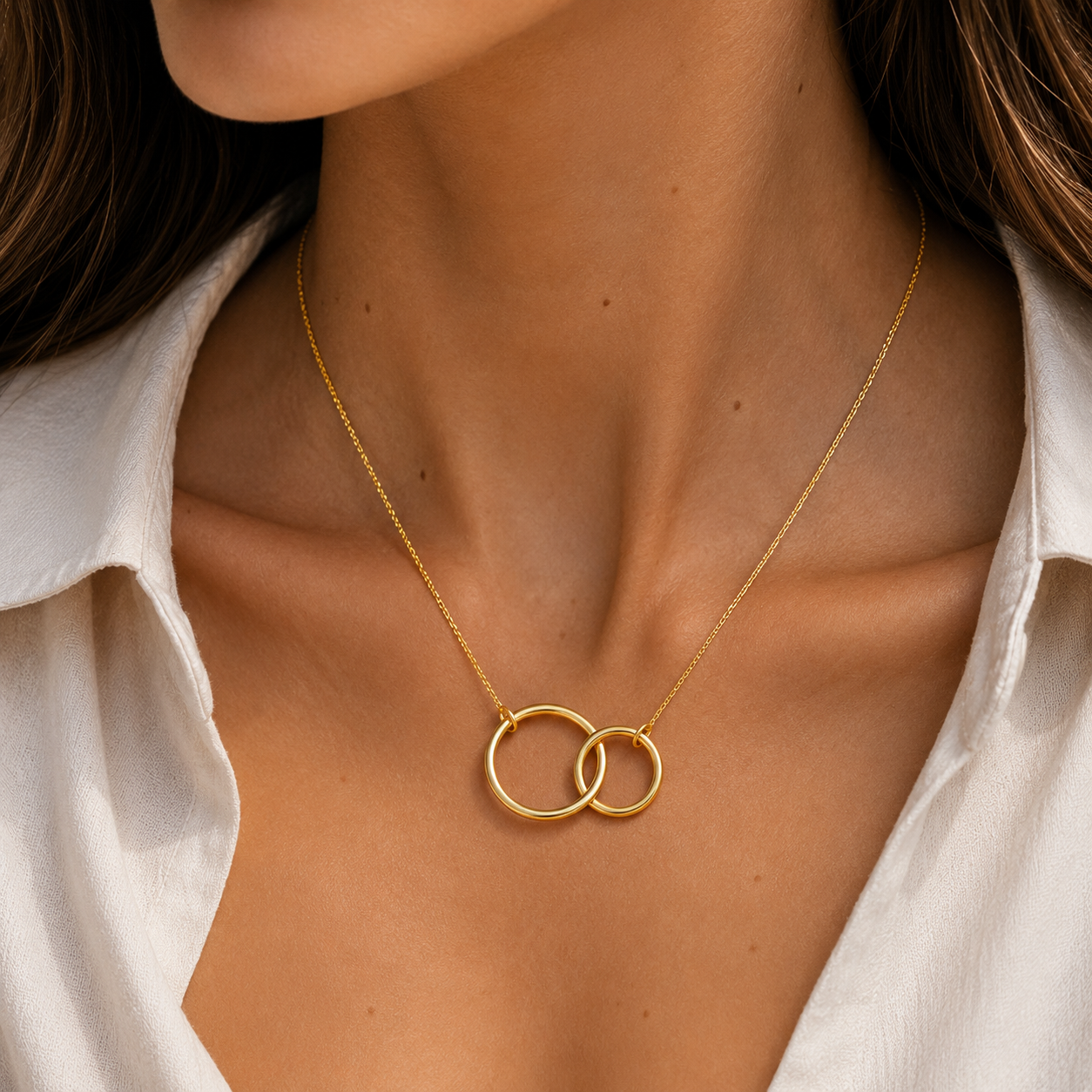 TWIN CIRCLES SILVER NECKLACE