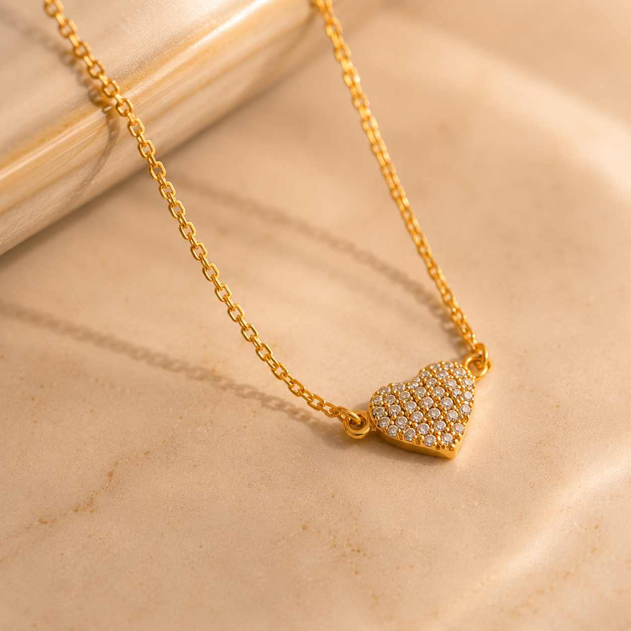 CRYSTAL HEART SILVER NECKLACE