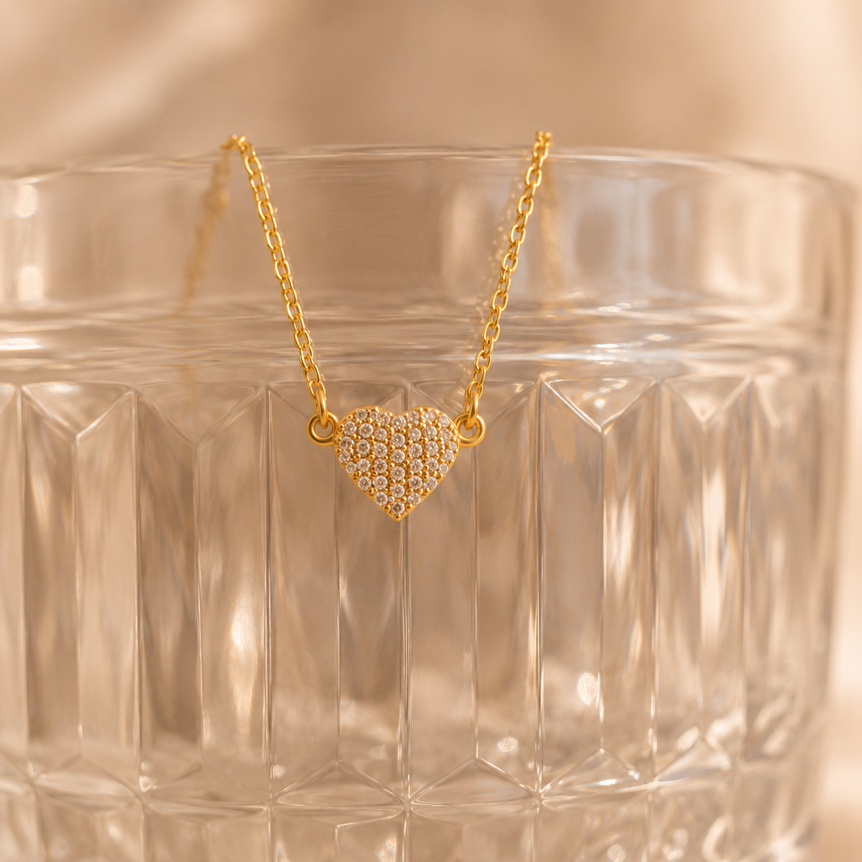 CRYSTAL HEART SILVER NECKLACE