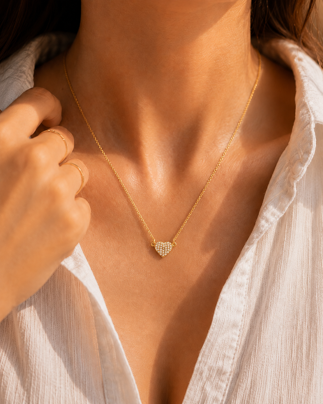 CRYSTAL HEART SILVER NECKLACE