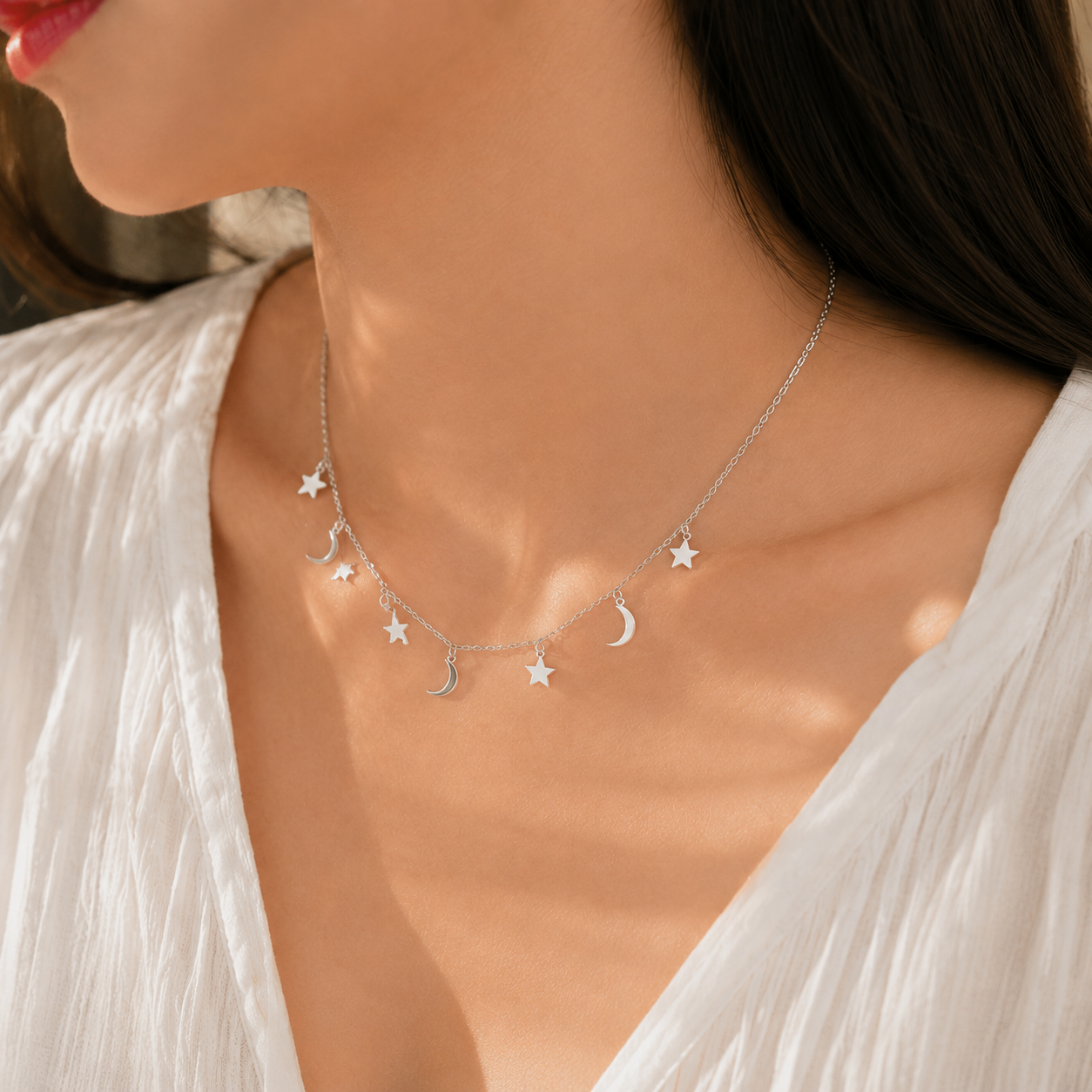LUNAR SPARKLE SILVER NECKLACE