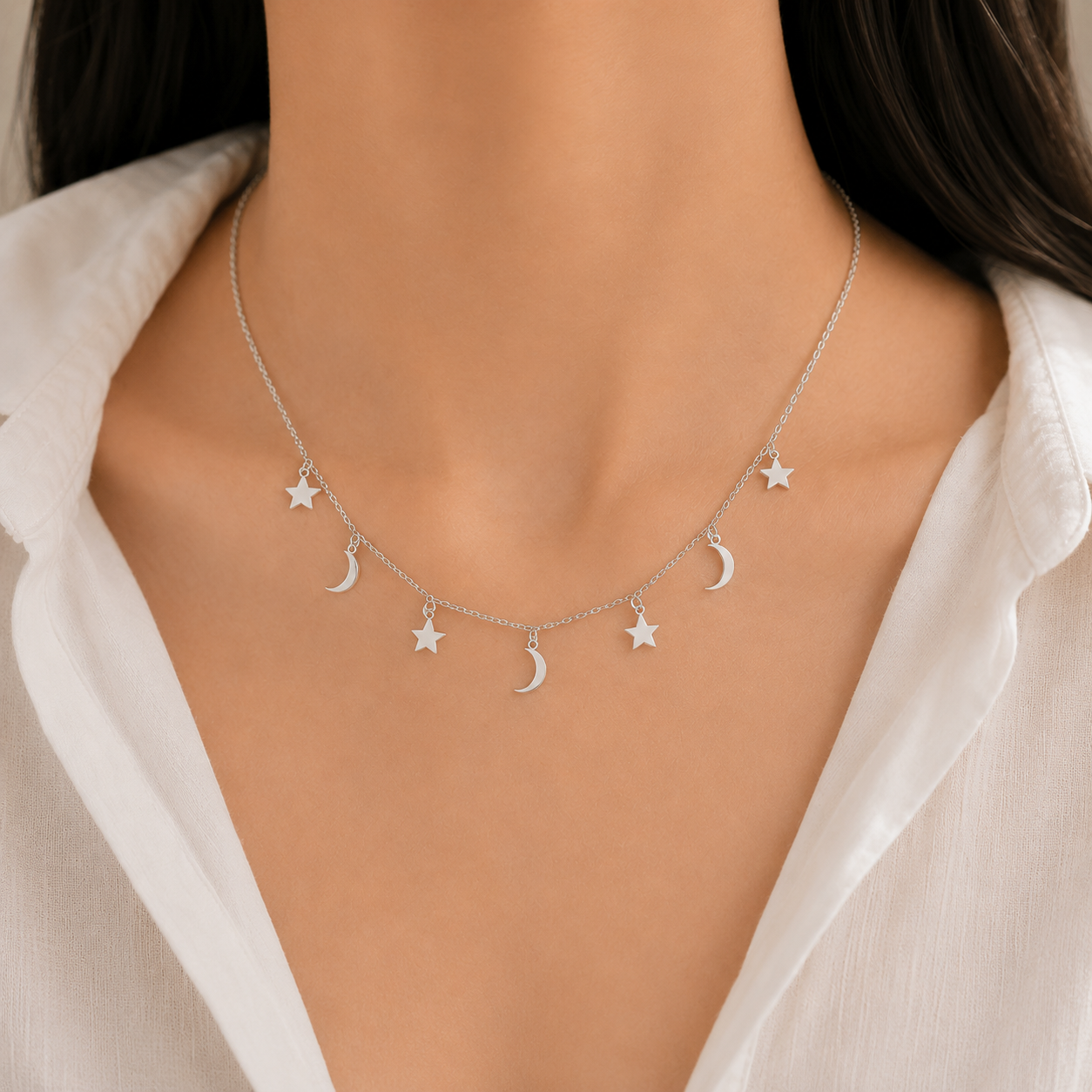 LUNAR SPARKLE SILVER NECKLACE