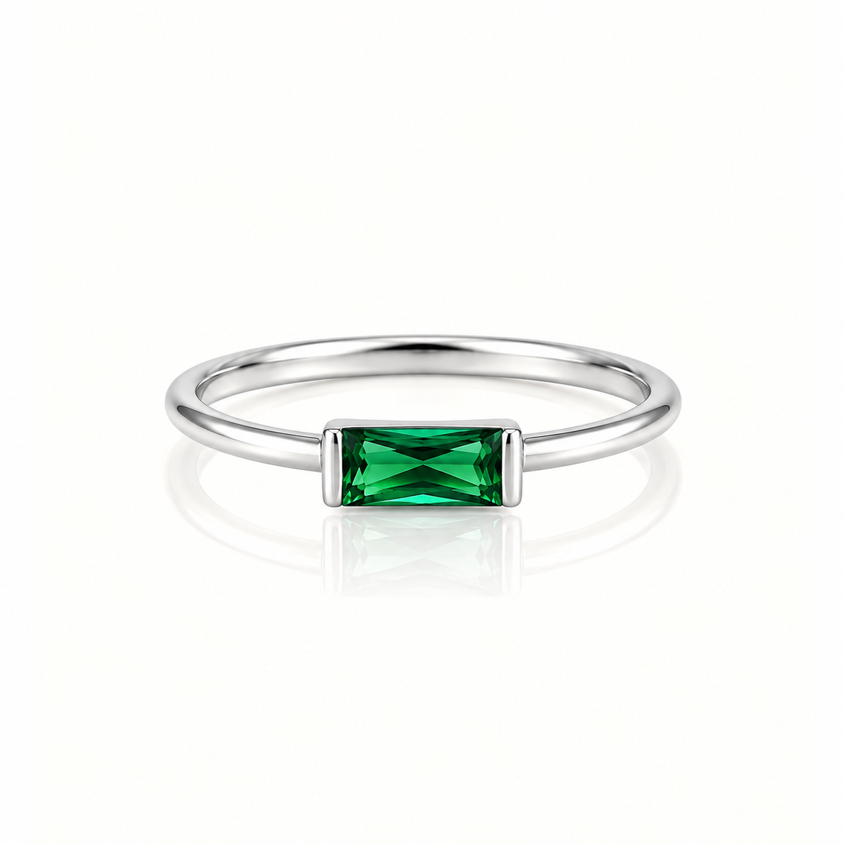 TINY EMERALD RING