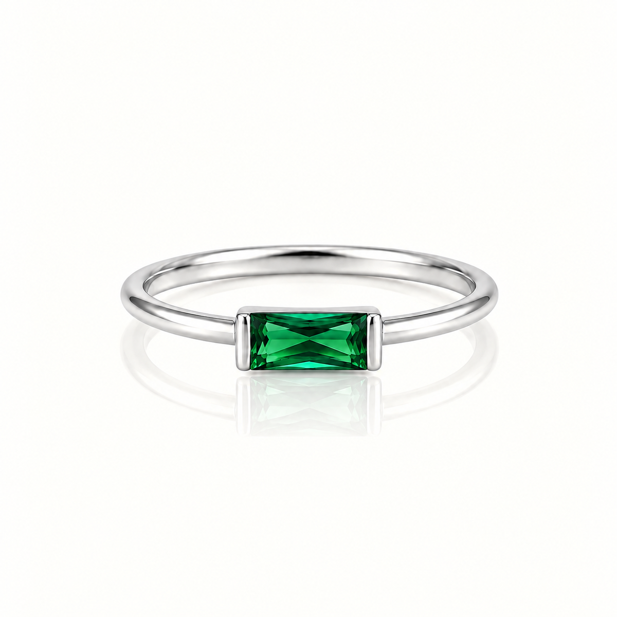 TINY EMERALD RING