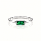 TINY EMERALD RING