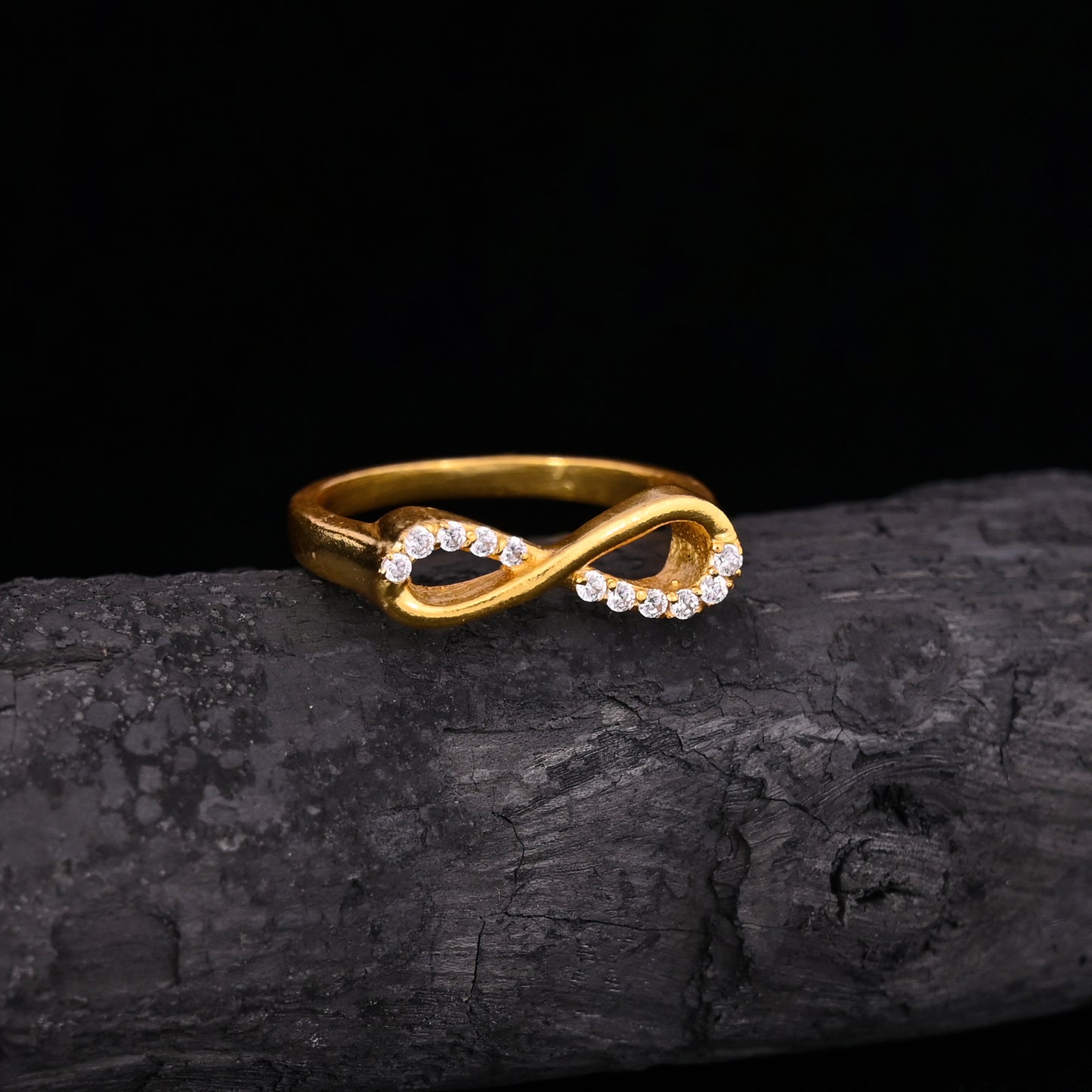 MINIMAL INFINITY STERLING SILVER RING