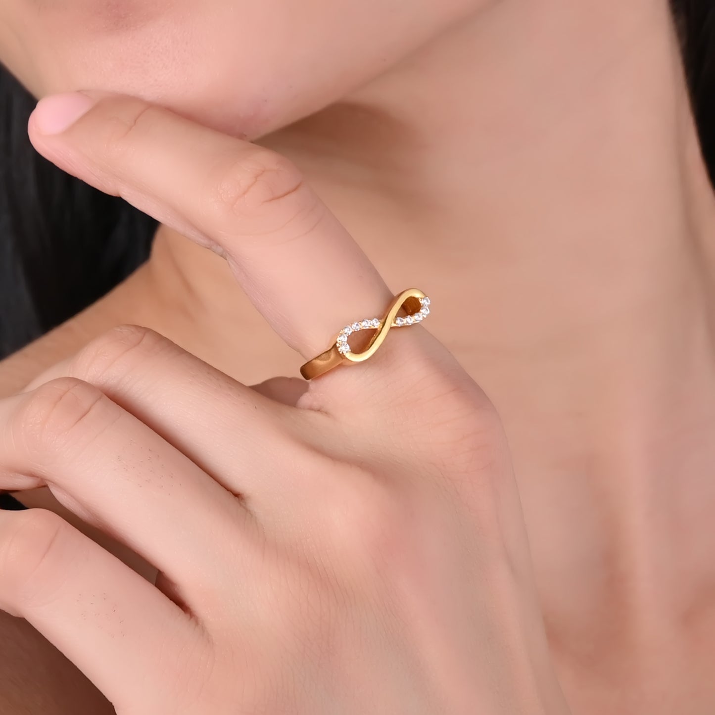 MINIMAL INFINITY STERLING SILVER RING