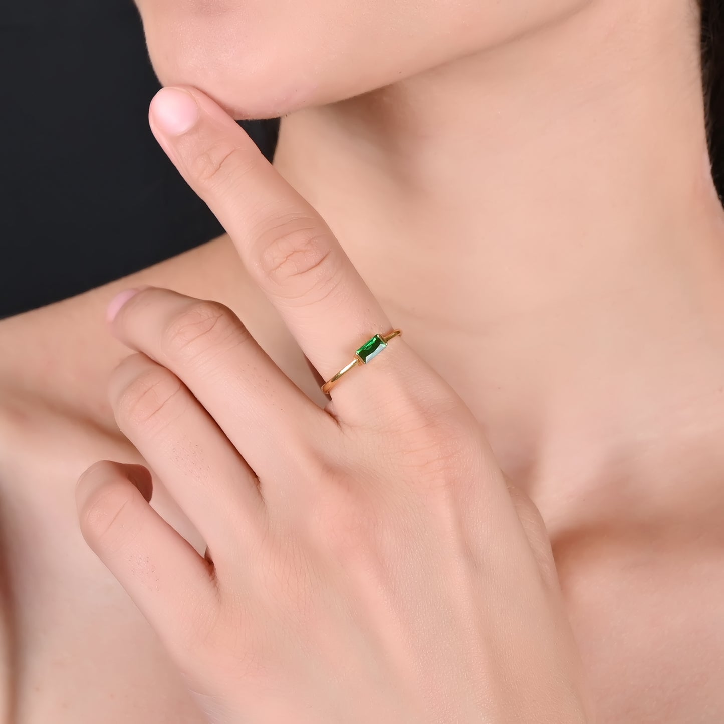 TINY EMERALD RING