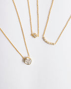 CUSHION BOLD CURVED LAYERED NECKLACE