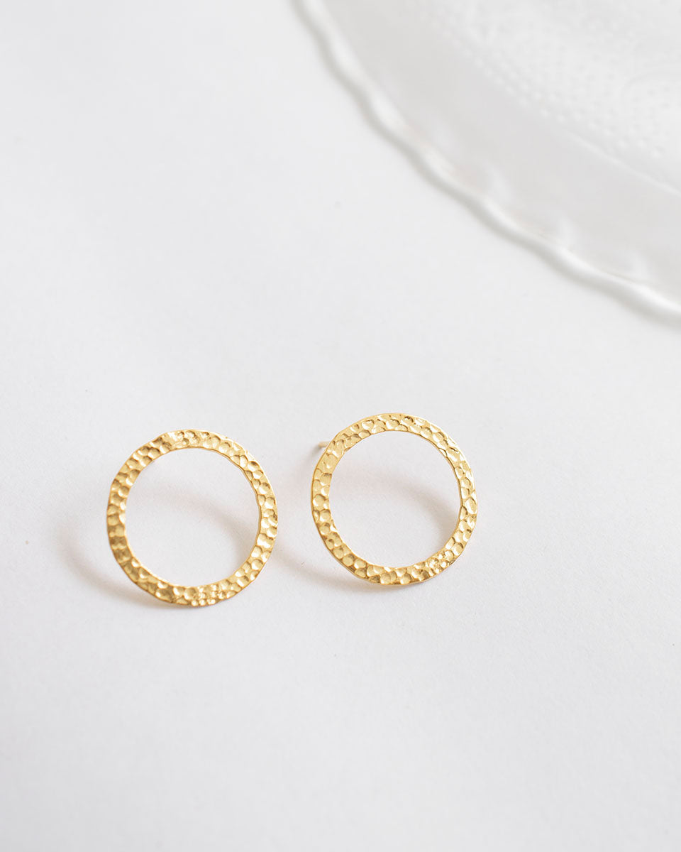 CLASSIC HAMMERED EARRINGS