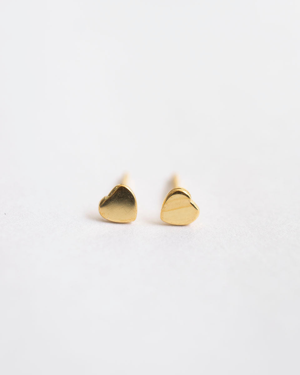 MINI HEART STUD EARRINGS