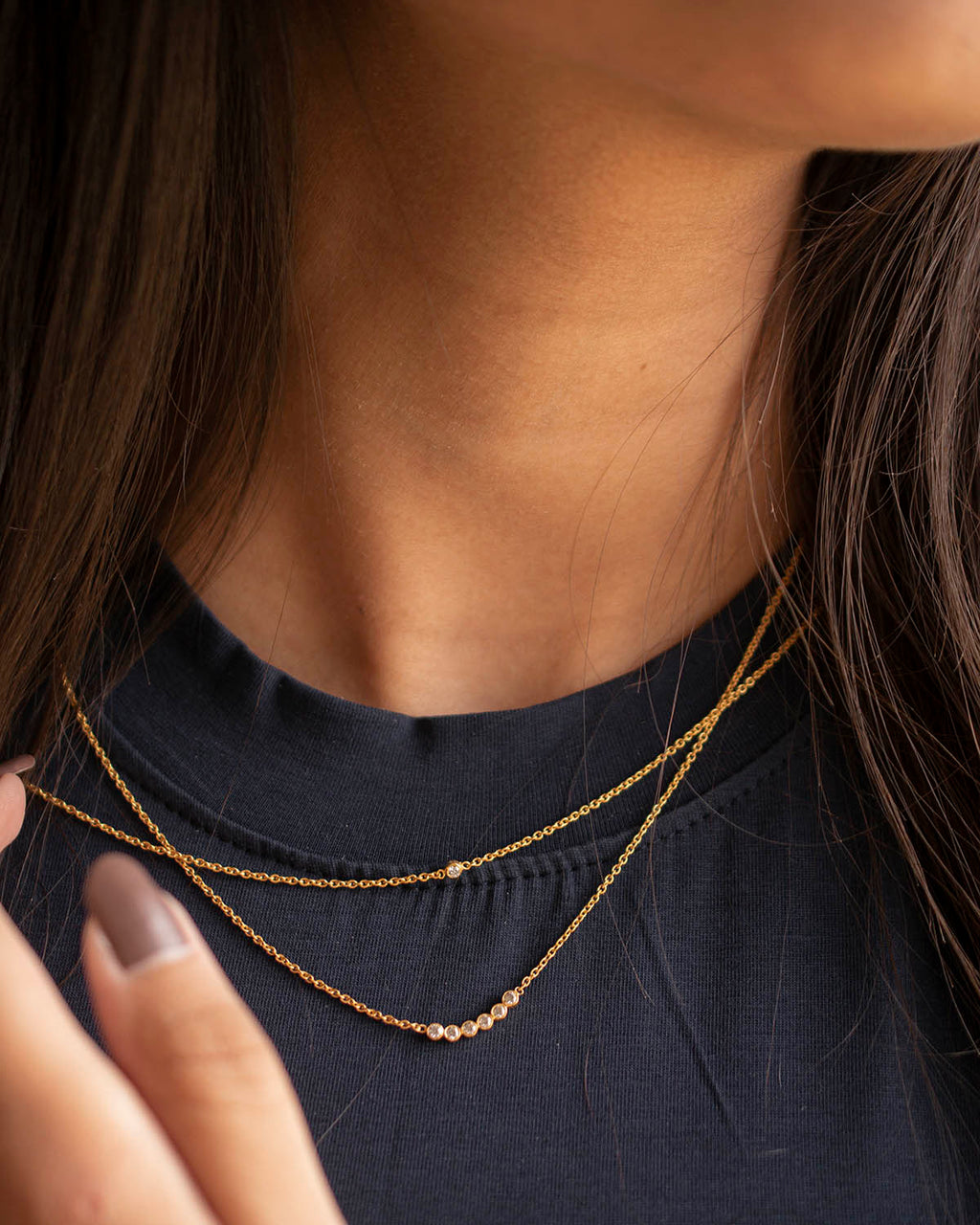 CURVED DOT LAYERED NECKLACES