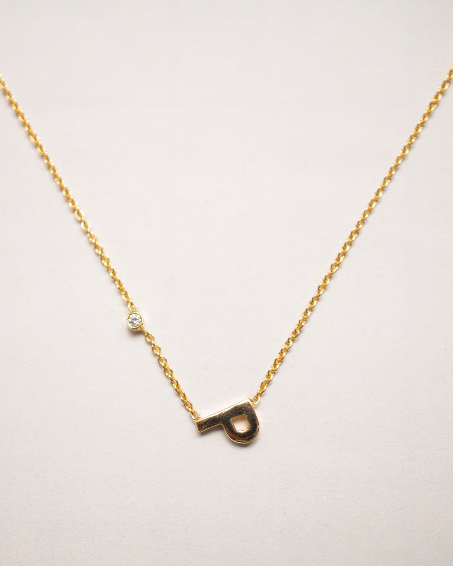 INITIAL DOT NECKLACE