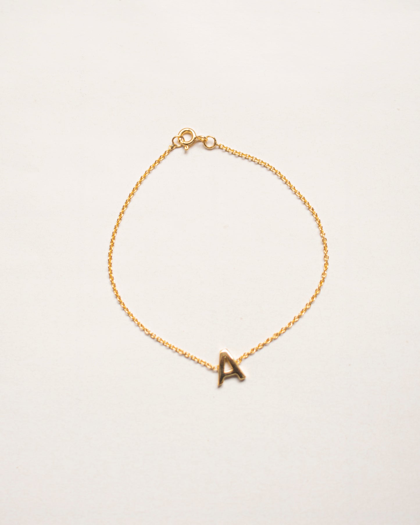 SIMPLE LETTER CHAIN BRACELET