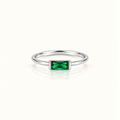 TINY EMERALD RING