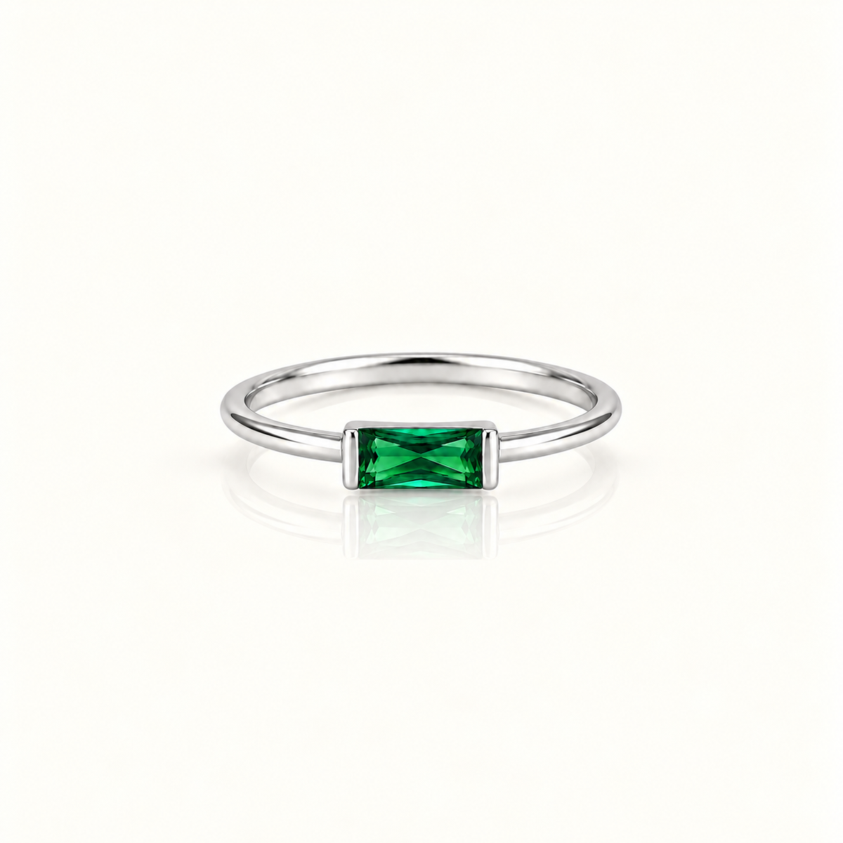 TINY EMERALD RING